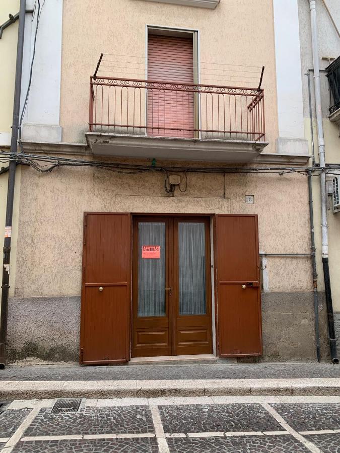 Casa Vacanze Umberto I Villa Ascoli Satriano Exterior foto